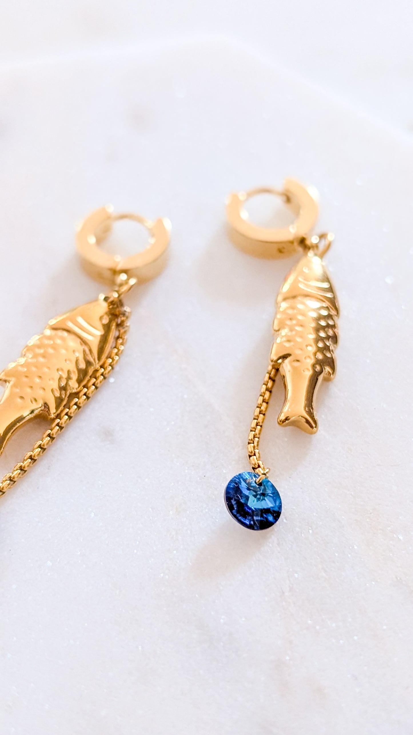 Fish & Chain Gold Hoop Earrings – 18k Gold Plated | Waterproof